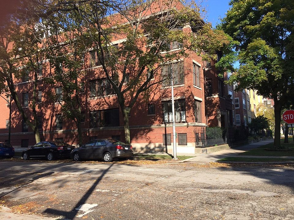 1st image of 5344 S Hyde Park Blvd APT 2
