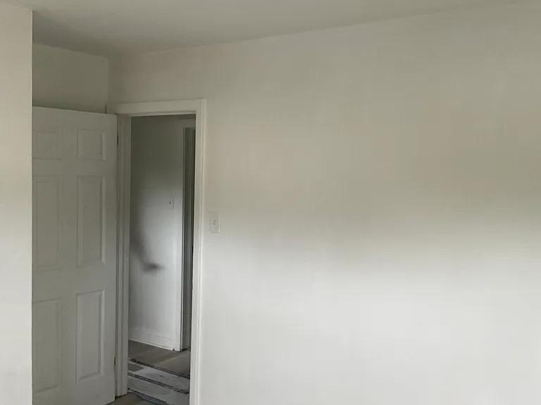 2216 Rose Ave — Photo 6