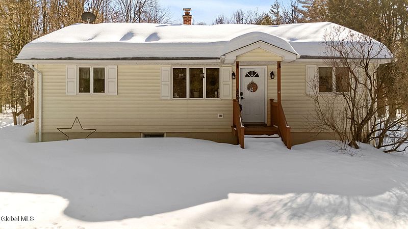 3rd image of 463 Southline Road