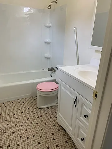 1164 Broadway St — Photo 3