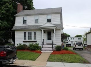 52 Fairview St, Winthrop, MA 02152