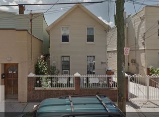 10470 45th Ave, Corona, NY 11368