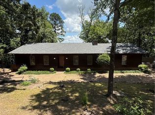 1105 Skyline Dr, Russellville, AR 72802