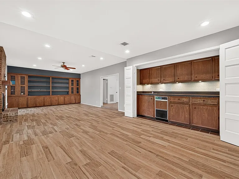 2103 Winged Foot Dr — Photo 20