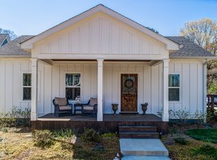 230 Old Canton Cir, Ball Ground, GA 30107