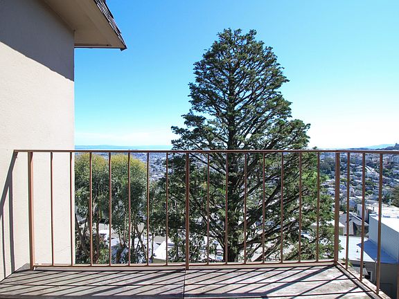 3rd image of 400 Upper Ter APT 405