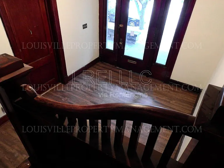 1035 Baxter Ave #3 — Photo 14