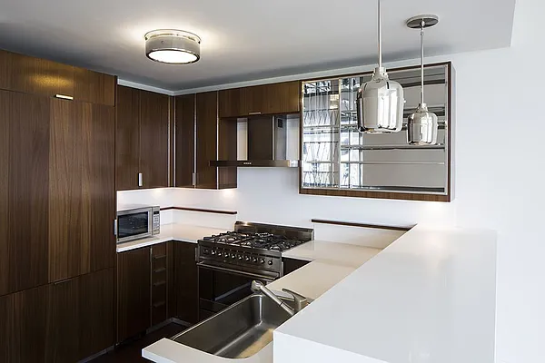 Rented by Windsor Property Management | media 29