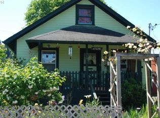 710 Mill Ave, Reedsport, OR 97467