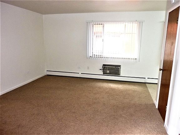 2nd image of 1443 Race St #23