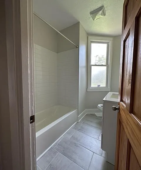 5958 Phillips Ave — Photo 7