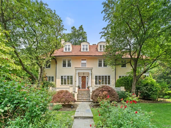2 Dellwood Road, Bronxville, NY 10708
