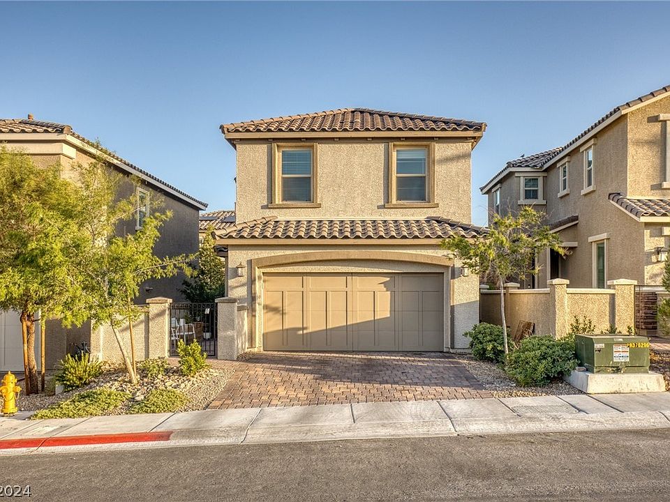 1st image of 10475 Skye Canyon Falls Ave