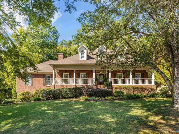 2968 Hampton Cove Way SE, Owens Cross Roads, AL 35763