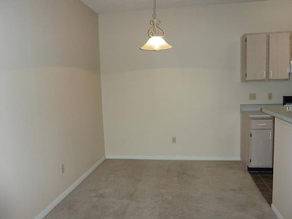 3rd image of 2513 Grassy Point Dr Unit 203