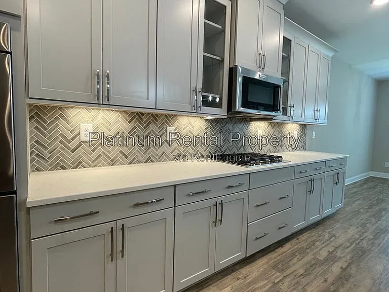 3215 Summerpoint Xing — Photo 28