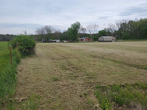 5th image of 16050 Spring Meadow Dr