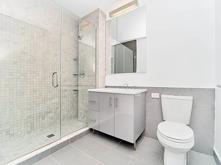 531 Myrtle Ave #4B — Photo 4