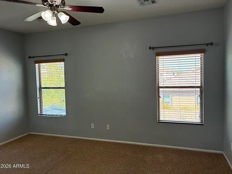 928 E Randy St — Photo 23
