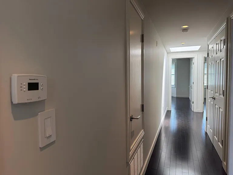 2050 Divisadero St #3 — Photo 52