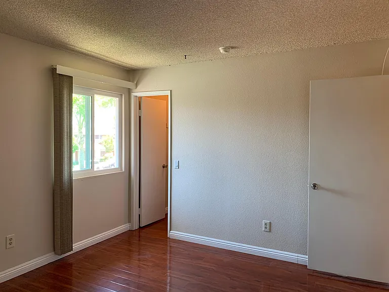 2nd Bed Room