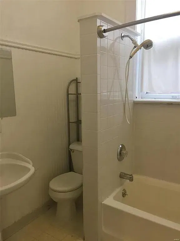 1 bed, 1258 sqft, $1,250 — Photo 4