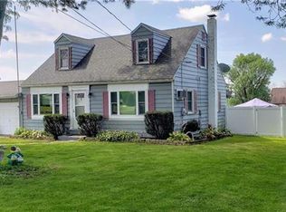 1111 Myrtle Rd, Walnutport, PA 18088