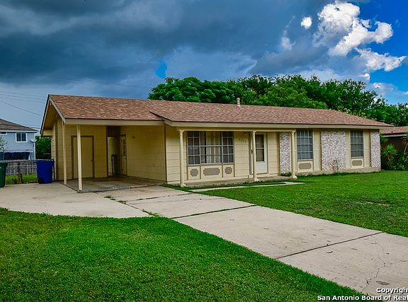 2nd image of 6251 Apple Valley Dr