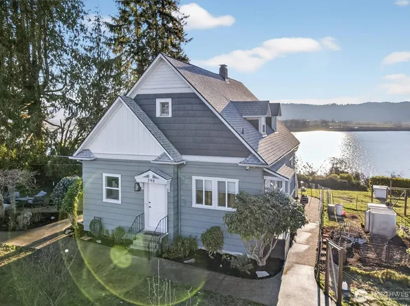 290 Columbia Street, Cathlamet, WA 98612