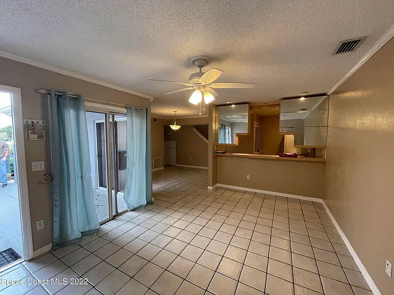 1425 Malibu Cir NE #111 — Photo 7
