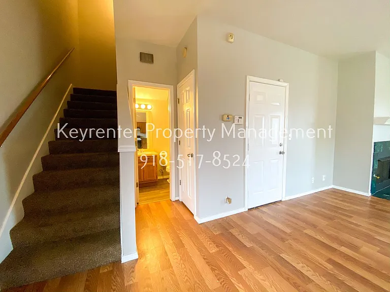 9134 E 24th St — Photo 12