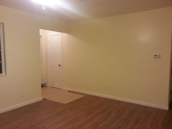 4th image of 1111 Caminisito St