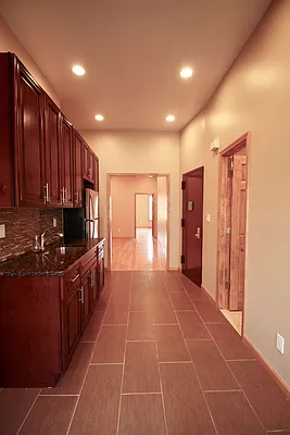 Rented by Grand & Co. | media 17