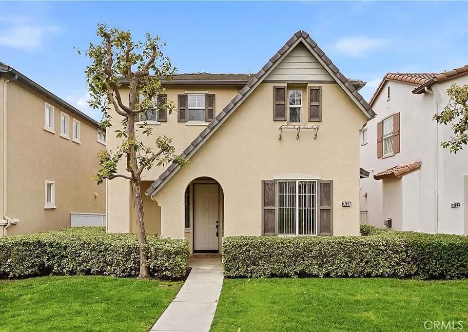 1st image of 12837 Sunrose Ct