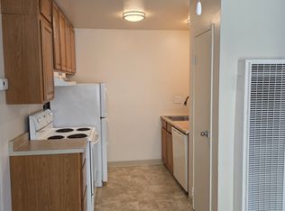 1277 Yulupa Ave APT 2, Santa Rosa, CA 95405