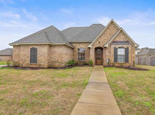 193 Greenfield Xing, Brandon, MS 39042