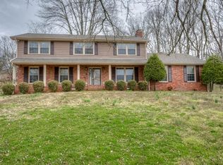 235 Hidden Lake Rd, Hendersonville, TN 37075