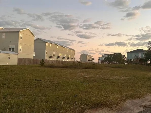 114 Sea Oaks Blvd, Long Beach, MS 39560