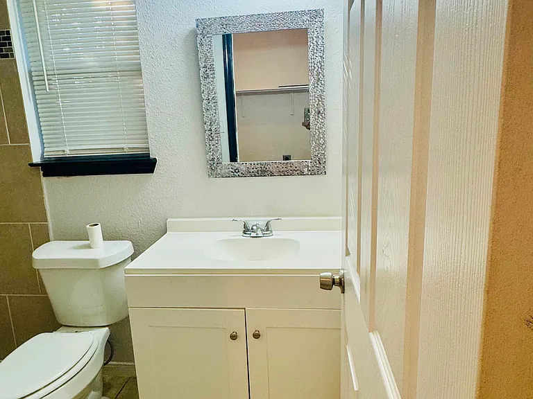 5206 Pond Lake Dr #2 — Photo 26