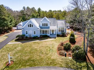 8 Anthonys Way, Mashpee, MA 02649
