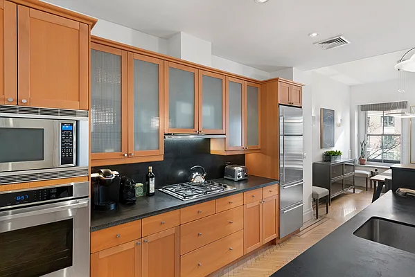 Rented by Compass | media 5