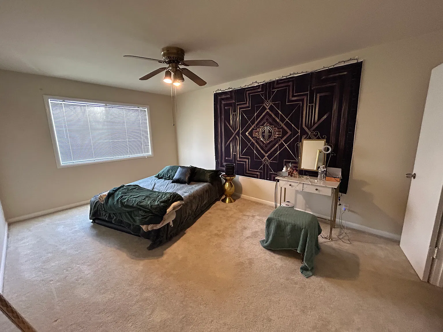1 bed, 700 sqft, $1,575 — Photo 4