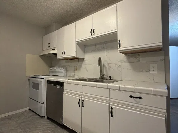 1120 9th Ave S Unit 101, Saint Cloud, MN 56301