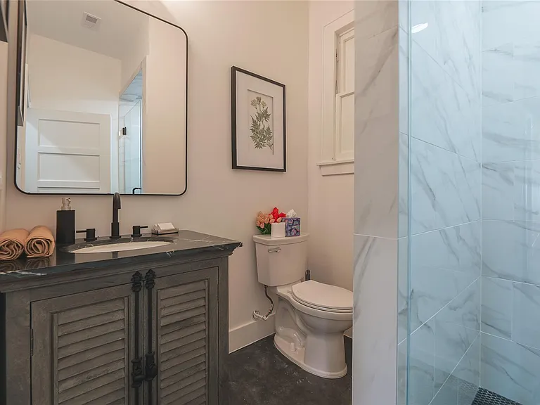 2912 Avenue R — Photo 29