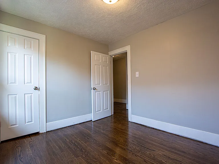110 N 38th St #110 — Photo 15