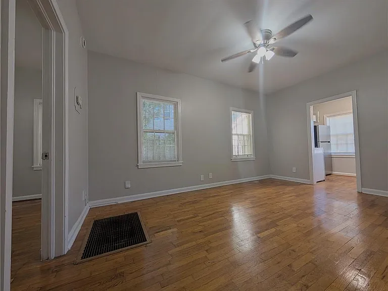 3548 E Main St #2 — Photo 4