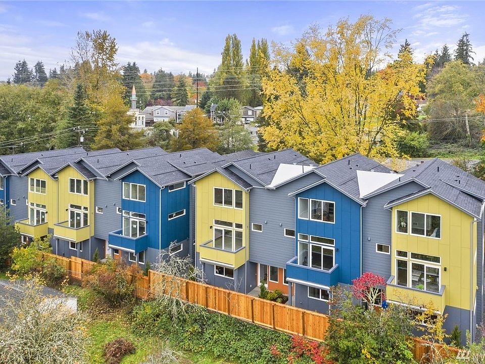 1st image of 19850 25th Ave NE