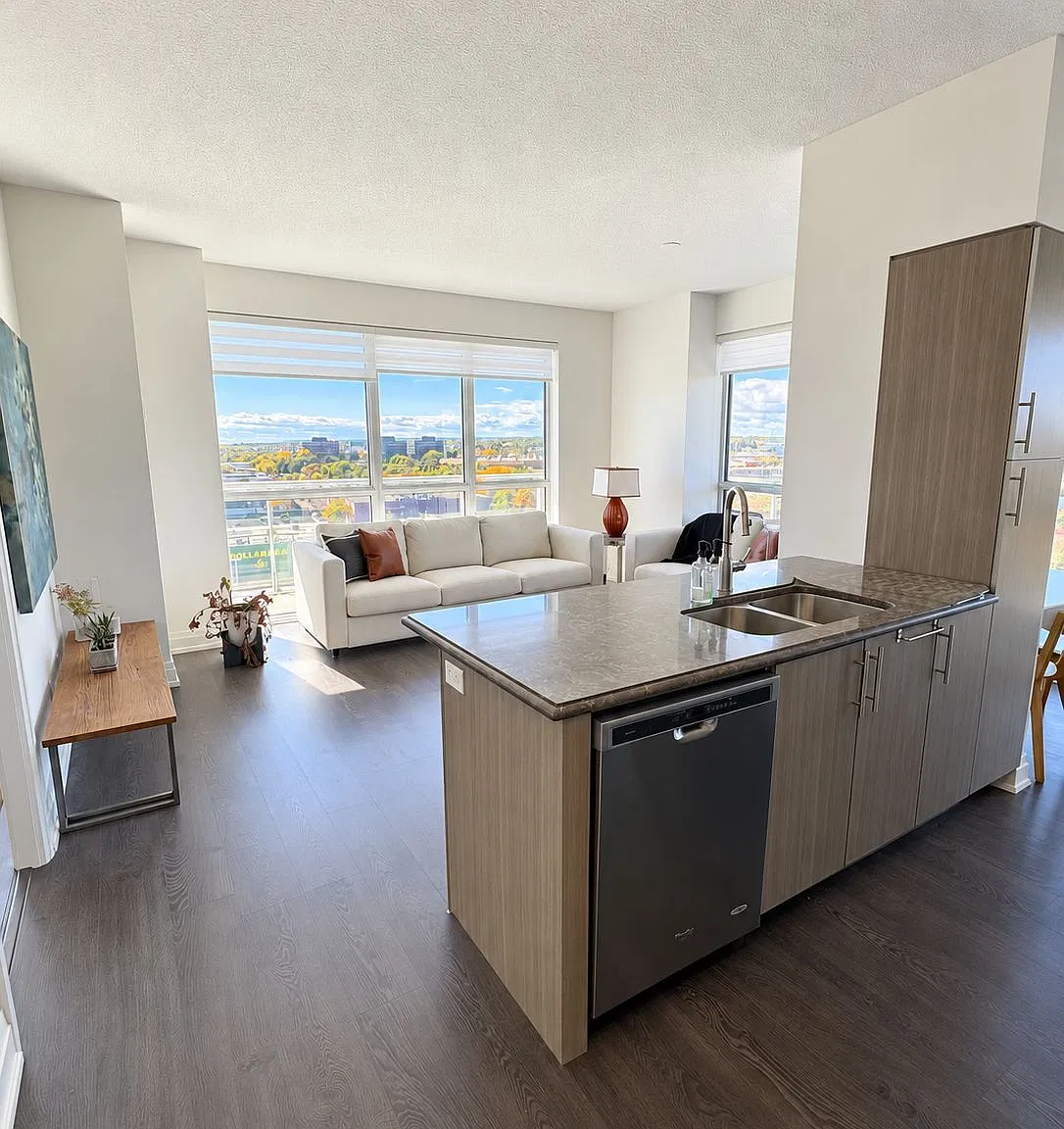2 bed, $3,400 — Photo 1