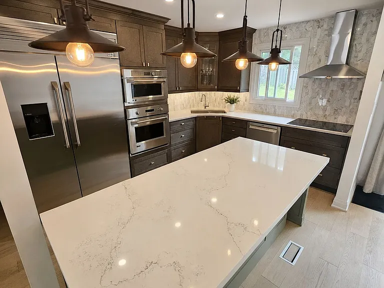 372 Kribs St — Photo 5