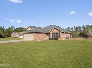 20320 Gordon St, Saucier, MS 39574